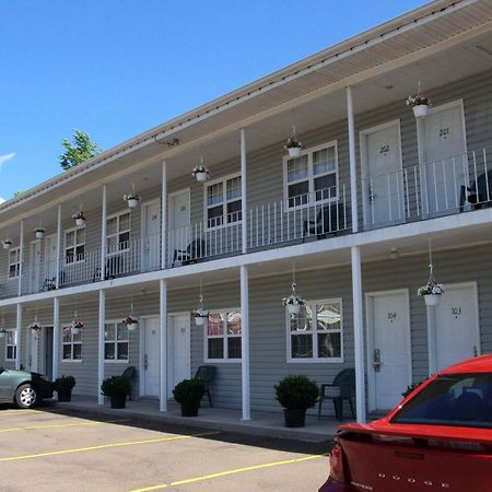 Midtown Motel & Suites Moncton Luaran gambar