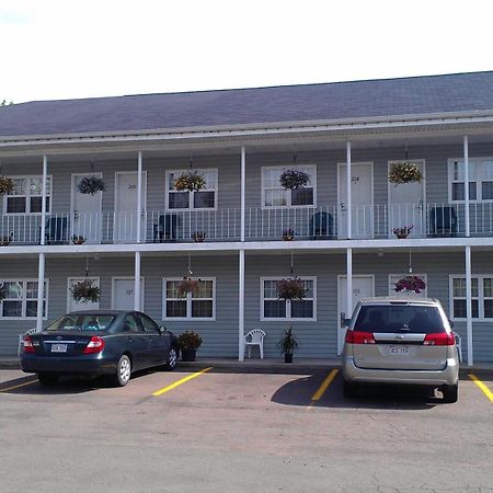 Midtown Motel & Suites Moncton Luaran gambar