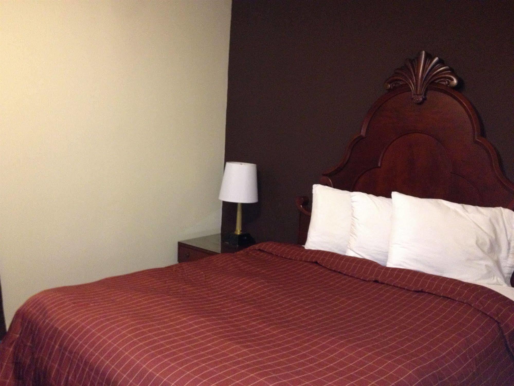 Midtown Motel & Suites Moncton Luaran gambar