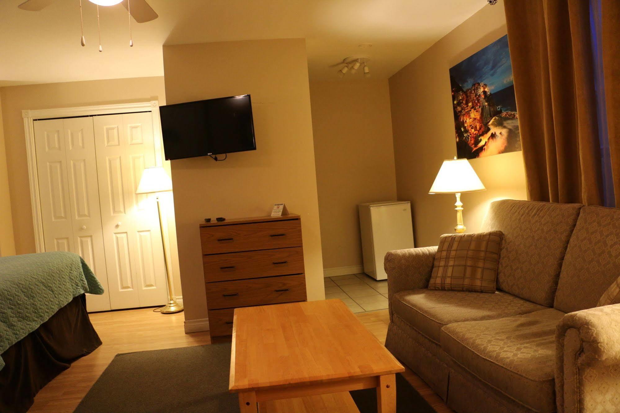 Midtown Motel & Suites Moncton Luaran gambar