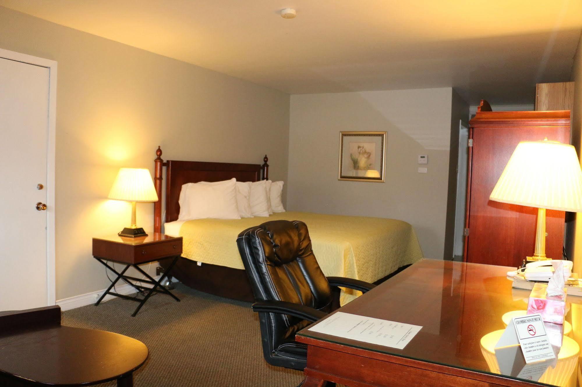 Midtown Motel & Suites Moncton Luaran gambar