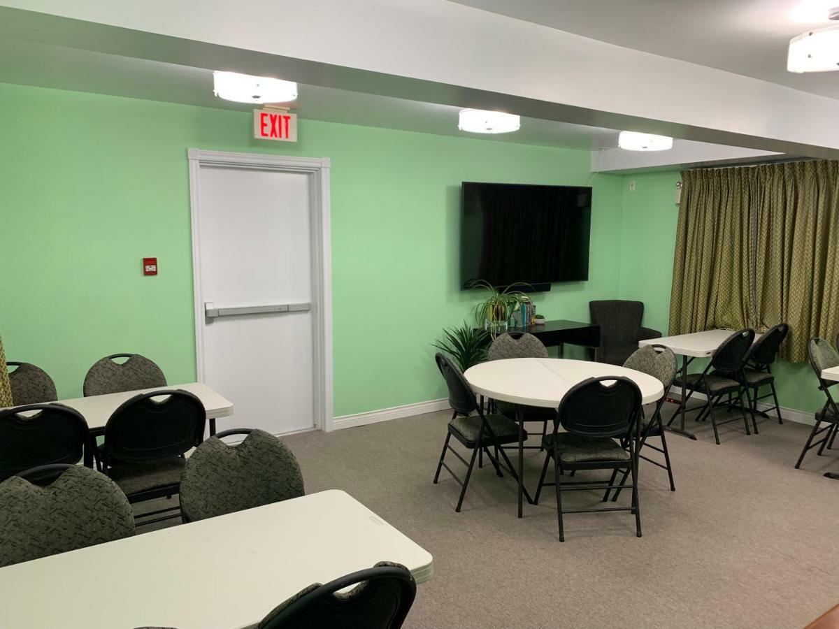 Midtown Motel & Suites Moncton Luaran gambar